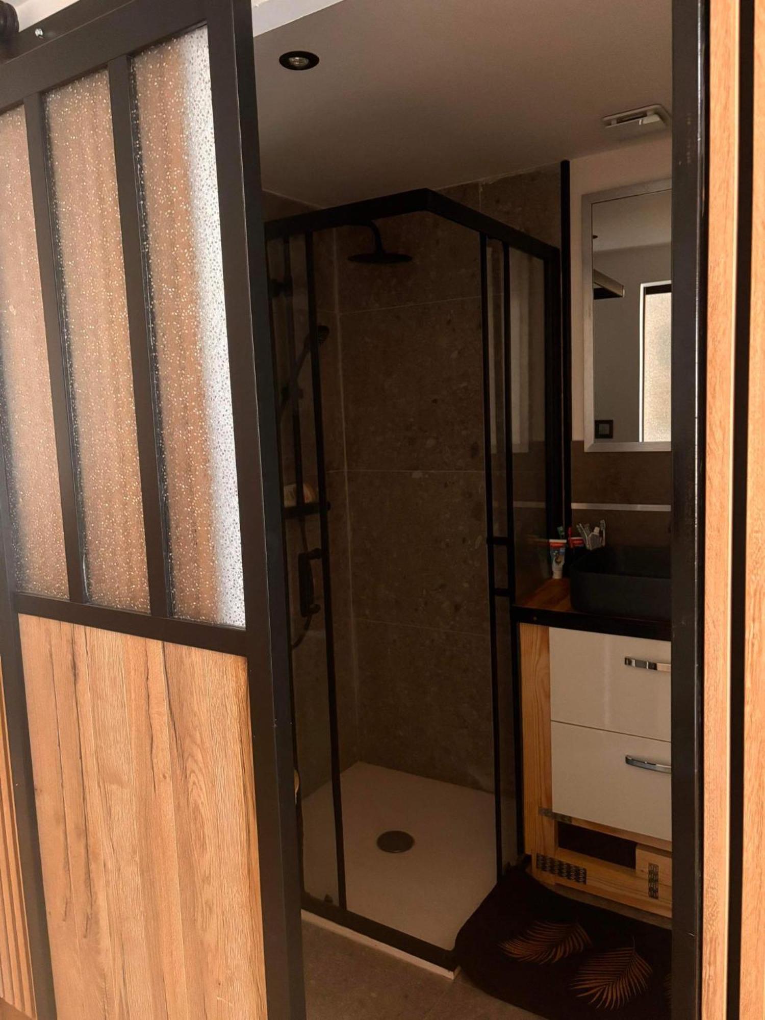 Apartment T1 Duplex Avec Filet Detente *